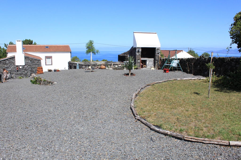Hostal Casas Alto Da Bonanca São Roque do Pico Habitación foto